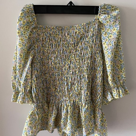 Floral Bubble Sleeve Blouse - Picture 2 of 6